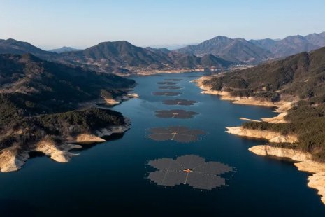 Floating solar panels could completely power thousands of cities